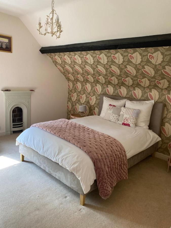 Bed & Breakfast Heathcote House