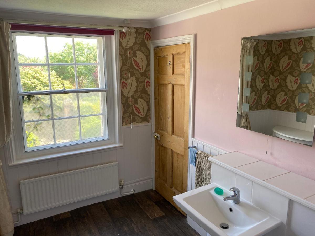 Heathcote House 3* Milborne Saint Andrew